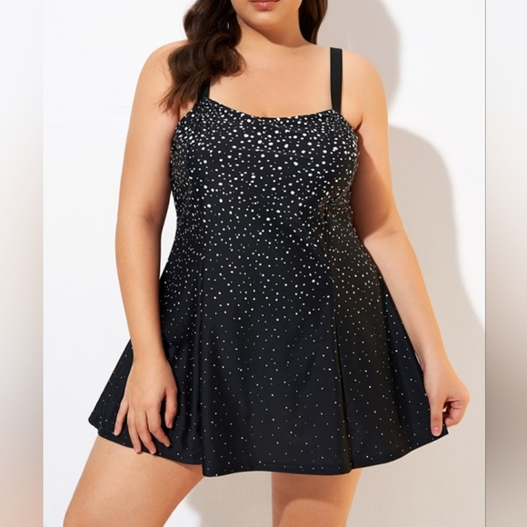 Plus Size Swimsuit - NEW WITH TAGS - Picture 4 of 4